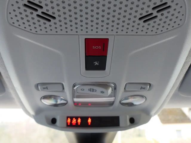 Peugeot E-208 Active Pack