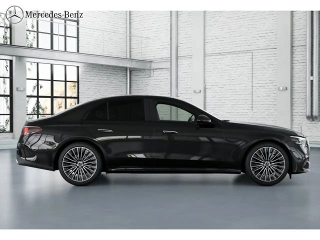 Mercedes-Benz E 220 AMG Line E 220 d Sedan