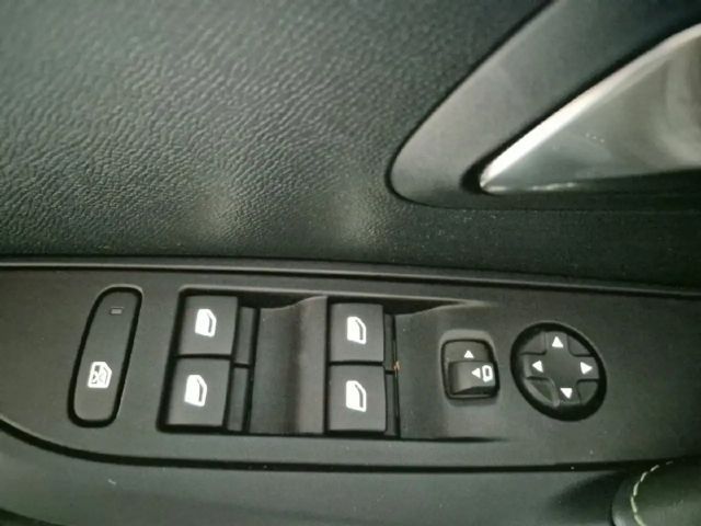 Peugeot 208 GT-Line Hybrid