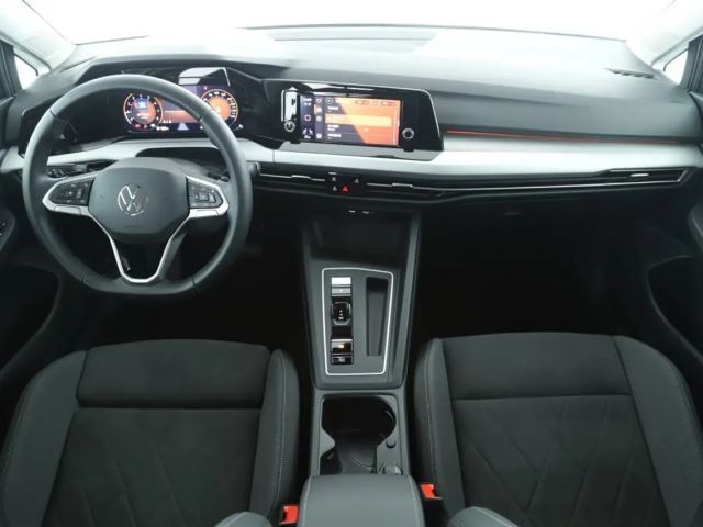 Volkswagen Golf DSG Life