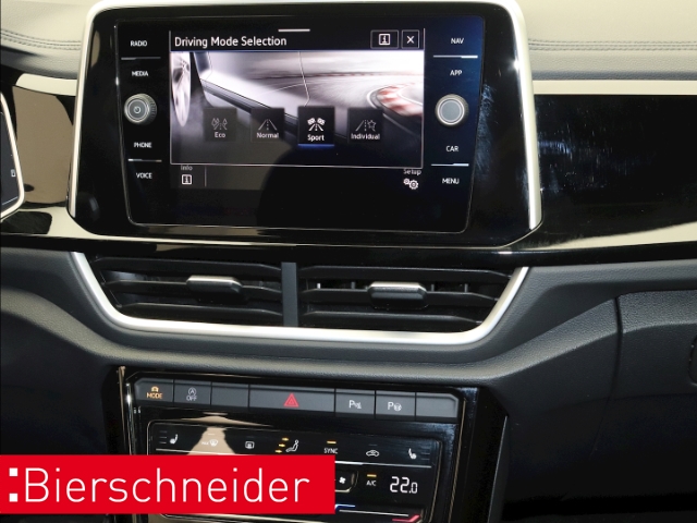Volkswagen T-Roc 1.5 TSI DSG IQ.Drive R-Line