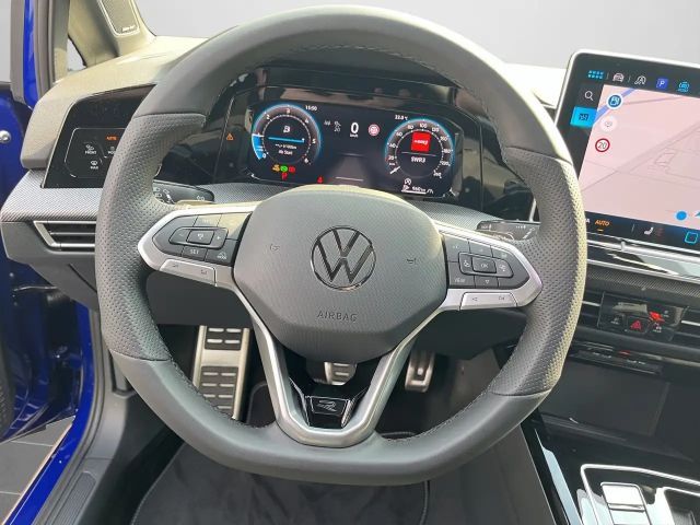 Volkswagen Golf DSG R-Line