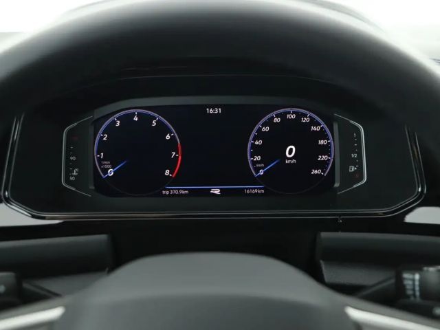 Volkswagen T-Roc 1.5 TSI DSG R-Line