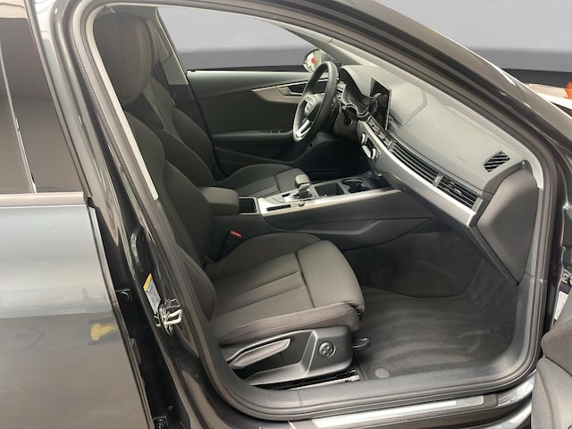 Audi A4 35 TDI Avant S-Tronic