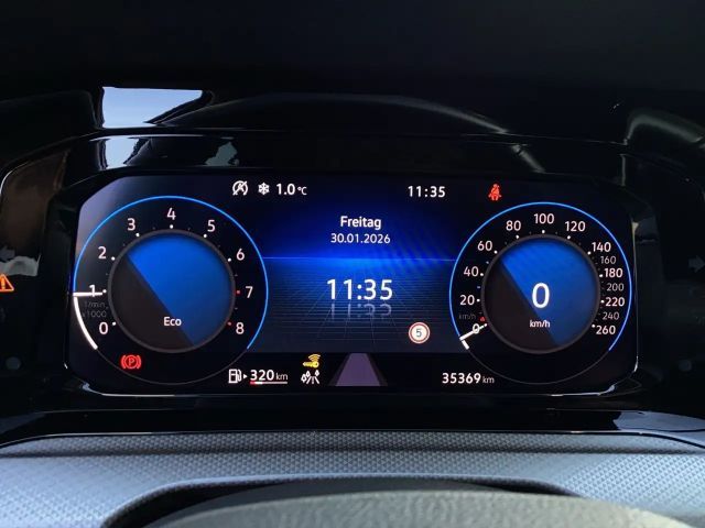 Volkswagen Golf 1.5 TSI