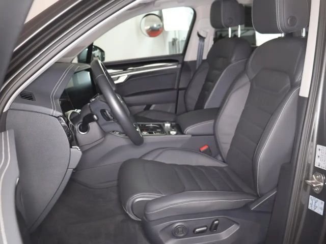Volkswagen Touareg 3.0 V6 TDI