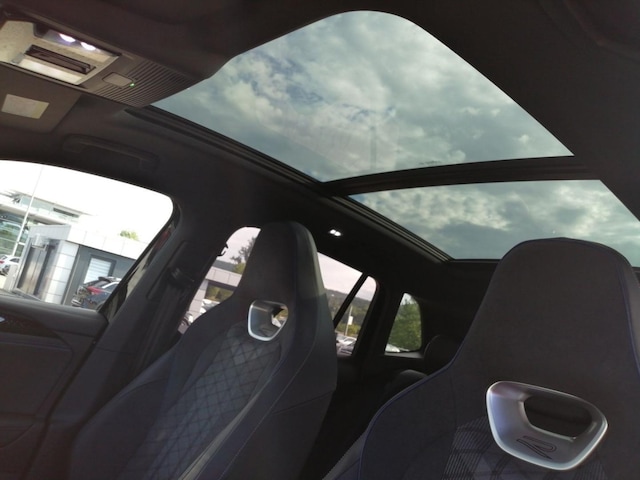 Volkswagen Tiguan 1.5 TSI DSG R-Line