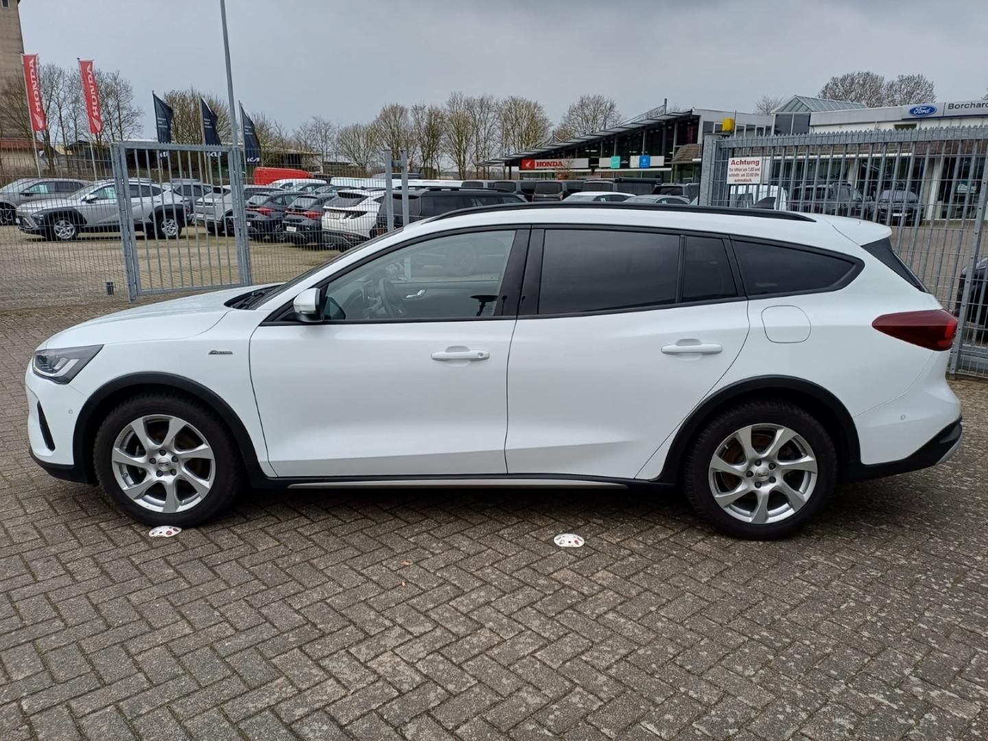 Ford Focus Active Wagon