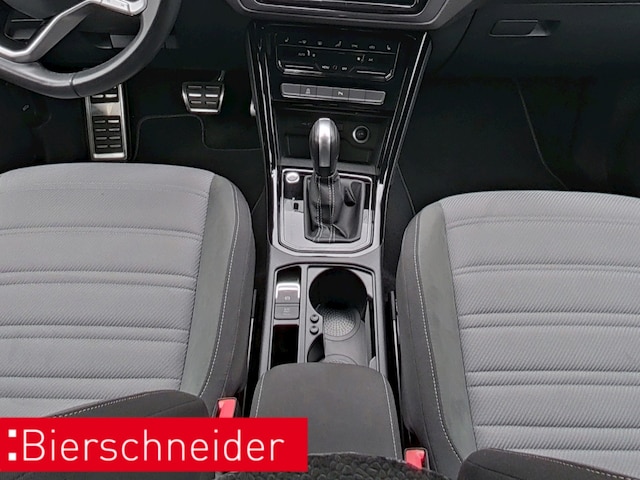 Volkswagen Touran 1.5 TSI DSG R-Line