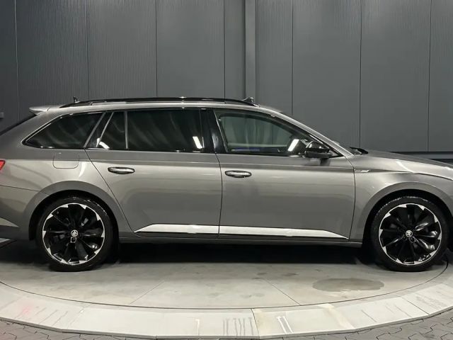 Skoda Superb 4x4 Combi Sportline