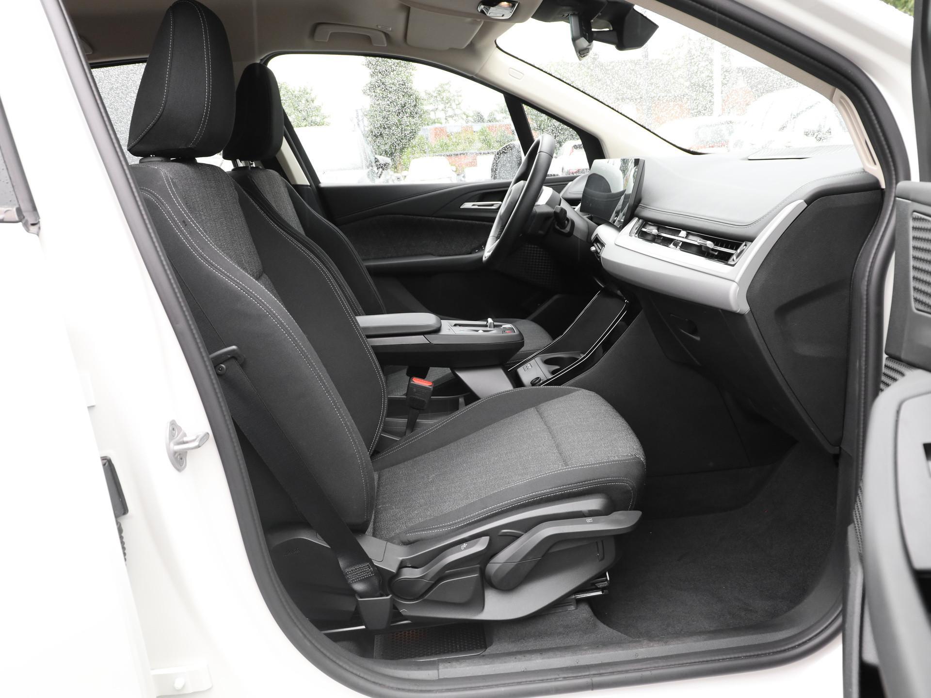 BMW 218 218i Active Tourer