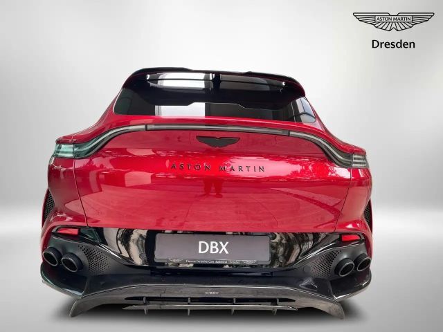 Aston Martin DBX 707