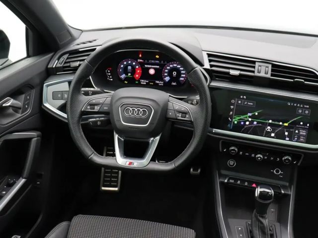 Audi Q3 40 TFSI Quattro S-Line
