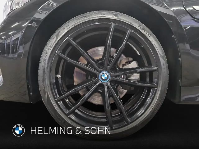 BMW 320 320e M-Sport Touring