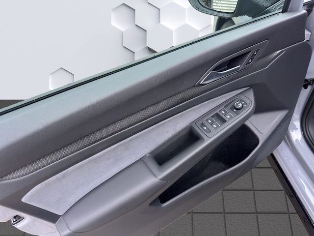 Volkswagen Golf DSG R-Line Variant