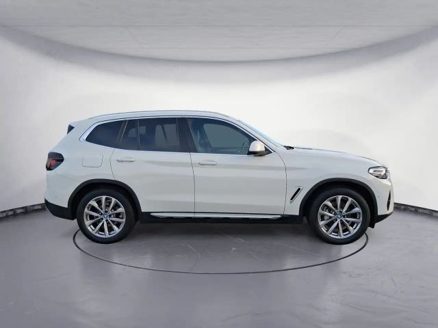 BMW X3 xDrive30e