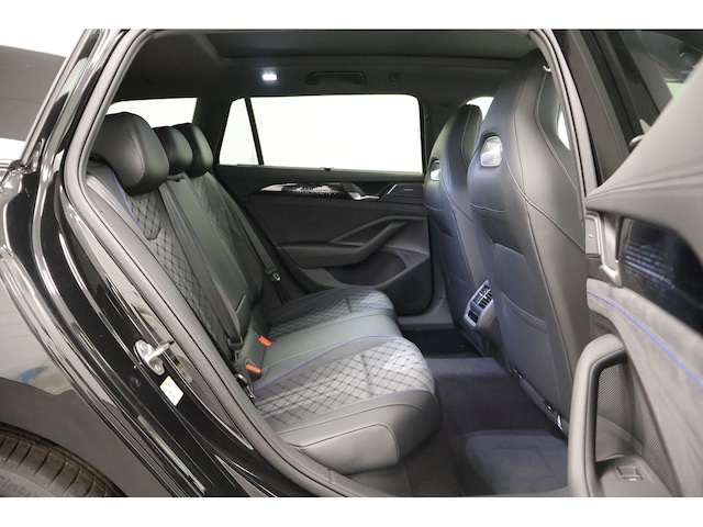 Volkswagen Passat 2.0 TDI R-Line Variant