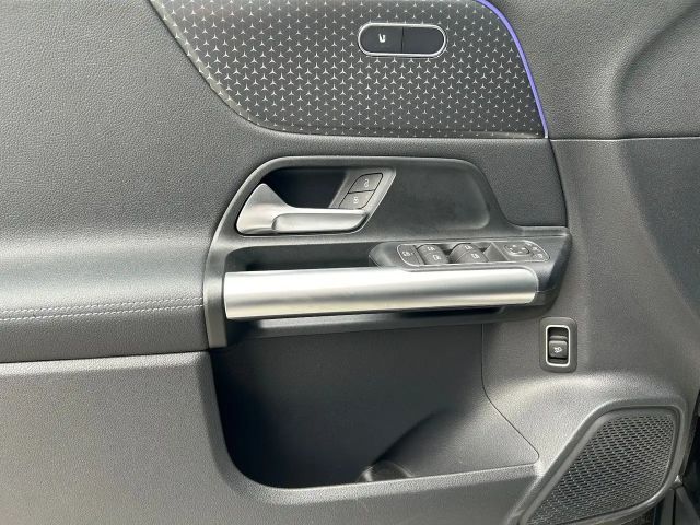 Mercedes-Benz GLA 200 GLA 200 d