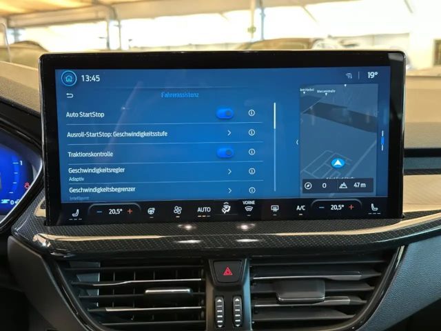 Ford Focus ST Line Wagon