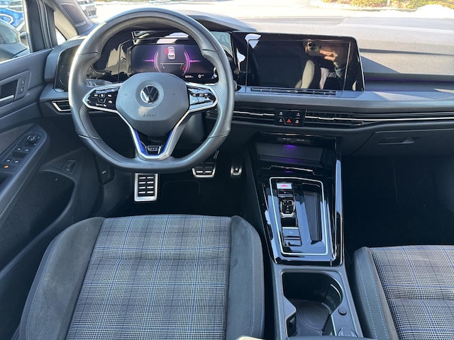 Volkswagen Golf Standheizung/ Pano/CarPlay/Kamera