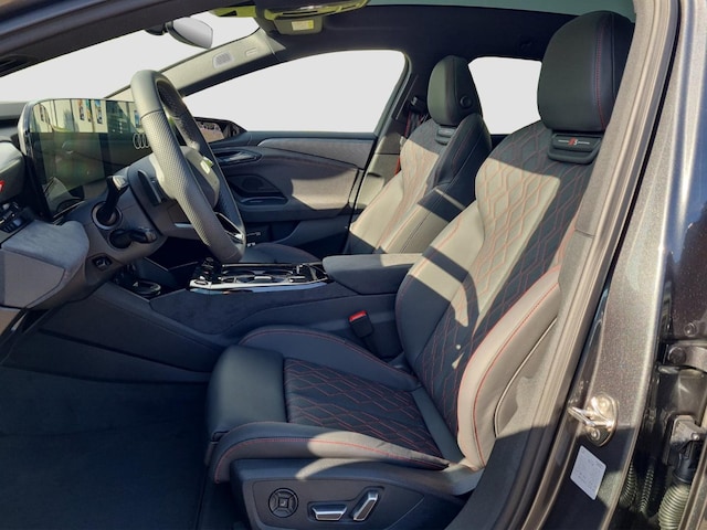 Audi A6 e-tron Avant Quattro