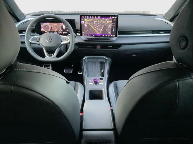 Volkswagen T-Roc 1.5 eTSI DSG R-Line