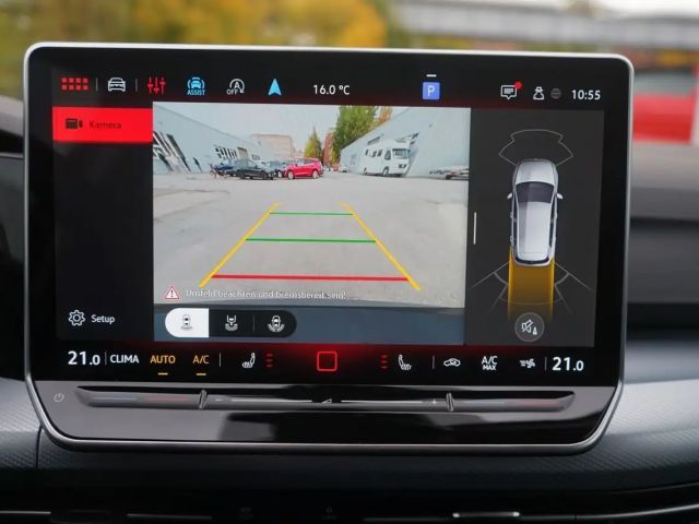 Volkswagen Golf 1.5 eTSI Golf VIII