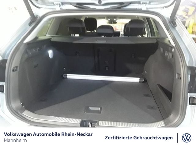 Volkswagen Passat 1.5 eTSI Business DSG Variant