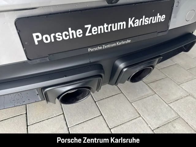 Porsche 992 4 Coupé GTS Targa