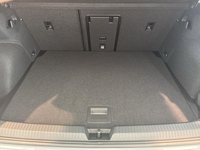 Volkswagen Golf 1.5 TSI Golf VIII