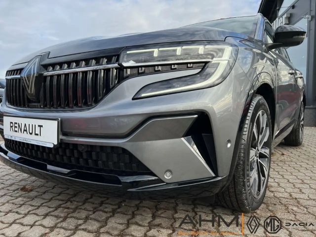 Renault Espace Hybrid Techno