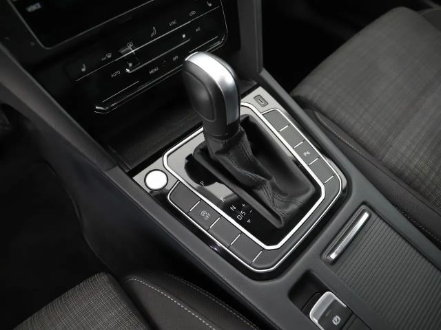 Volkswagen Passat Business DSG Variant