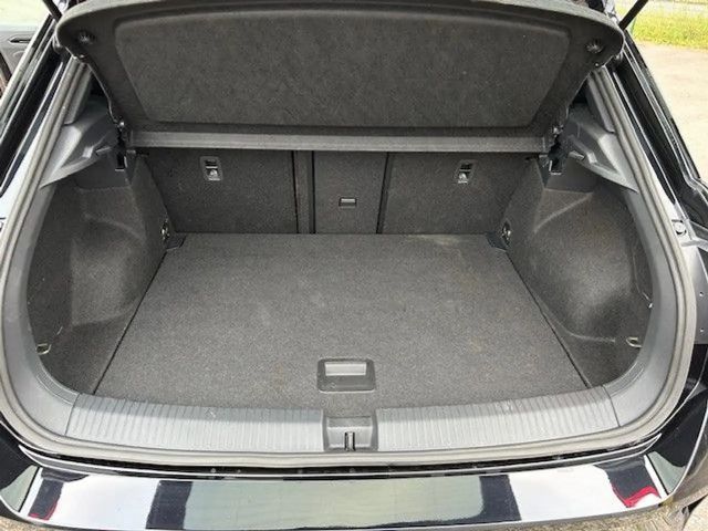 Volkswagen T-Roc R-Line Style