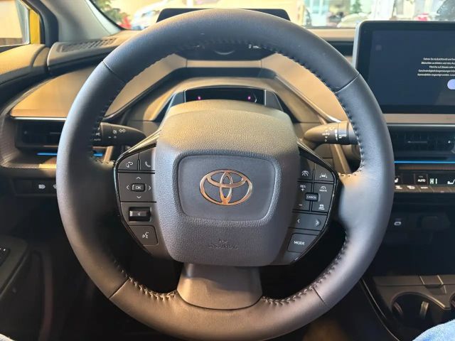 Toyota Prius Executive Plug-in