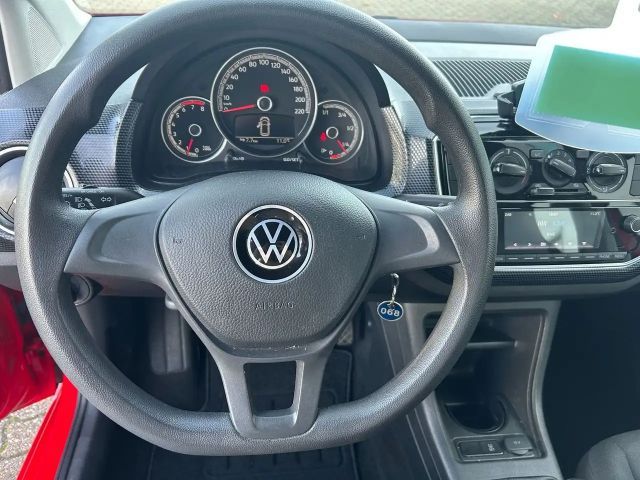 Volkswagen up! Move Move up!