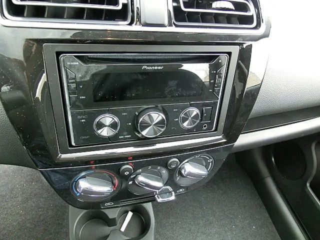 Mitsubishi Space Star Inform MIVEC Star