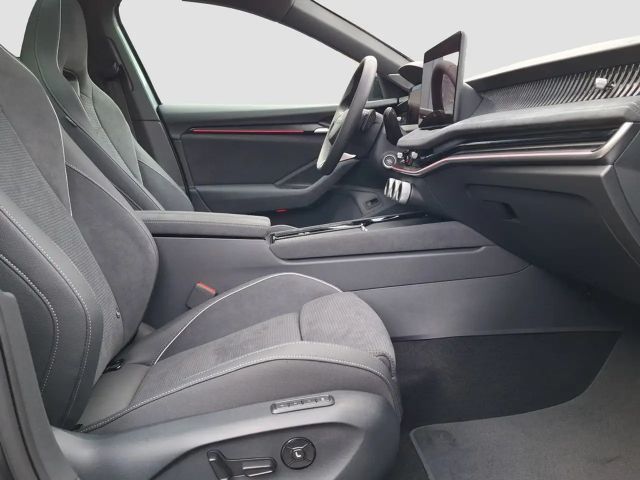 Skoda Superb 2.0 TDI Combi Sportline