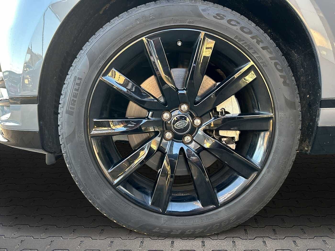 Land Rover Range Rover Velar Dynamic SE