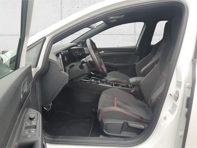 Volkswagen Golf 2.0 TSI Golf VIII