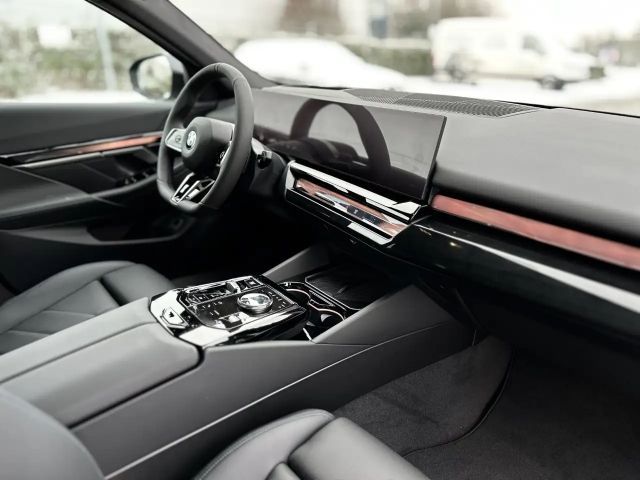 BMW 520 520i M-Sport Touring