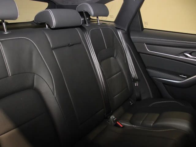 Jaguar F-Pace AWD D300 R-Dynamic