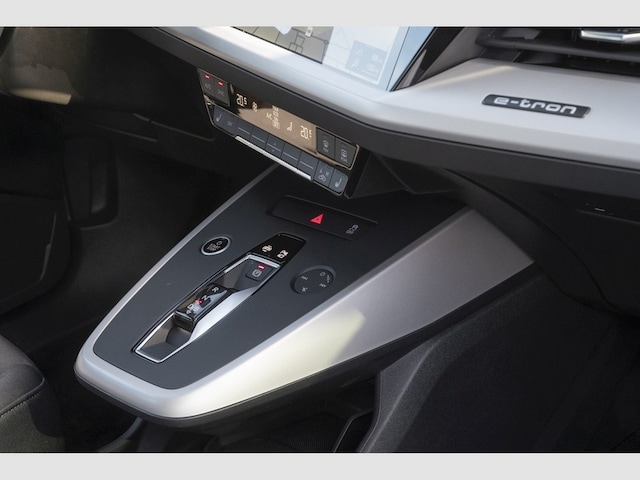 Audi Q4 e-tron SUV 45 e-tron Audi Q4 e-tron