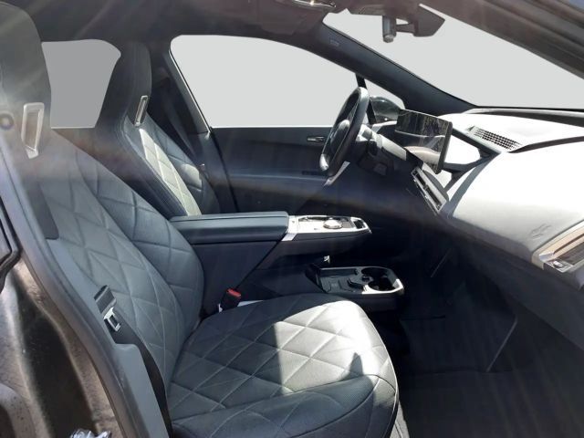 BMW iX xDrive40