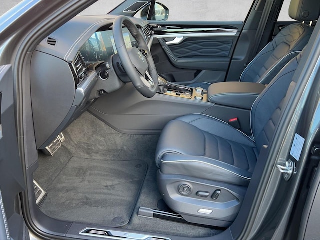 Volkswagen Touareg 4Motion R-Line