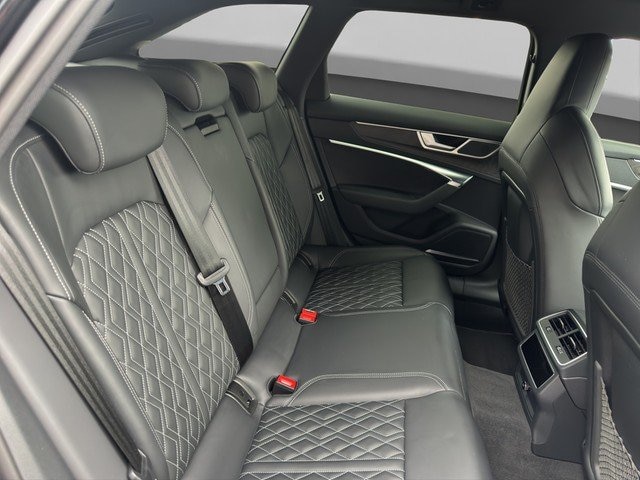 Audi S6 Avant Quattro