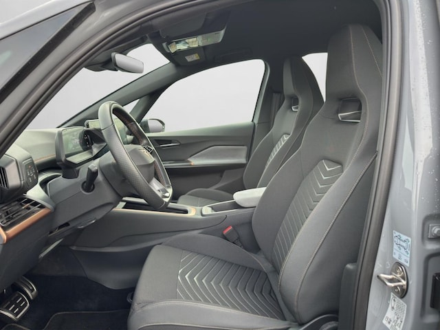 Cupra Born Born LED PDC KAMRA