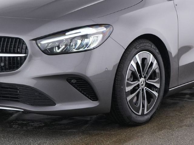 Mercedes-Benz B 220 4MATIC Sedan