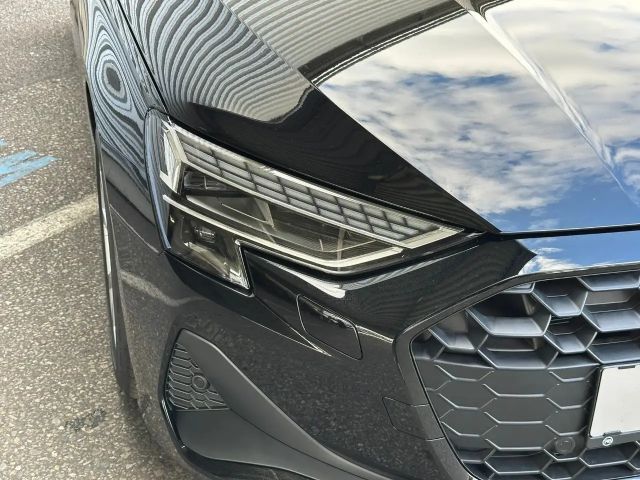 Audi A3 30 TFSI Sedan