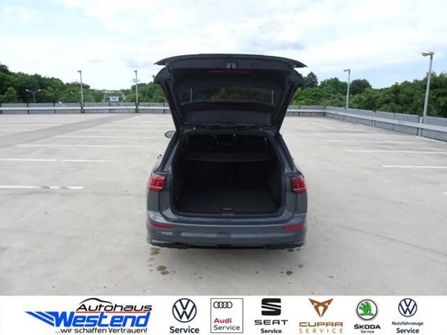 Volkswagen Golf DSG R-Line