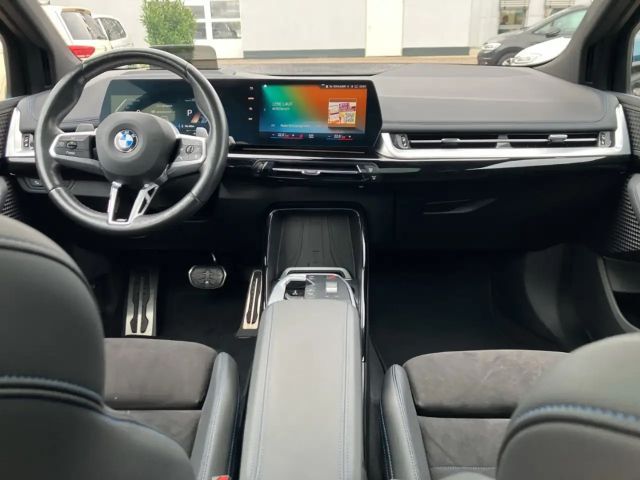 BMW 220 220i Active Tourer M-Sport